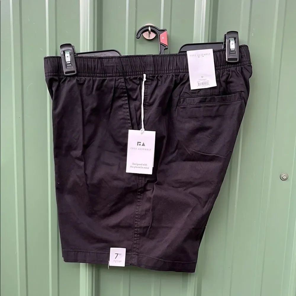Men’s Comfy Elastic waist Pull-On Shorts 7” Inseam Size M